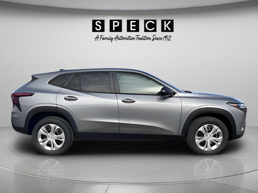 New 2026 Chevrolet Trax LS w/ Driver Confidence Package FWD image 6