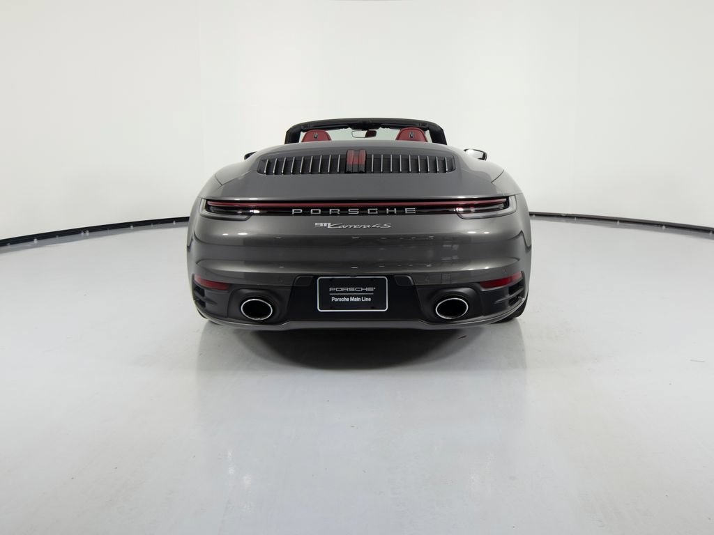 Certified 2022 Porsche 911 Cabriolet image 9