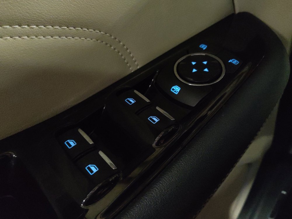 Used 2017 Ford Edge Titanium w/ Equipment Group 302A image 27