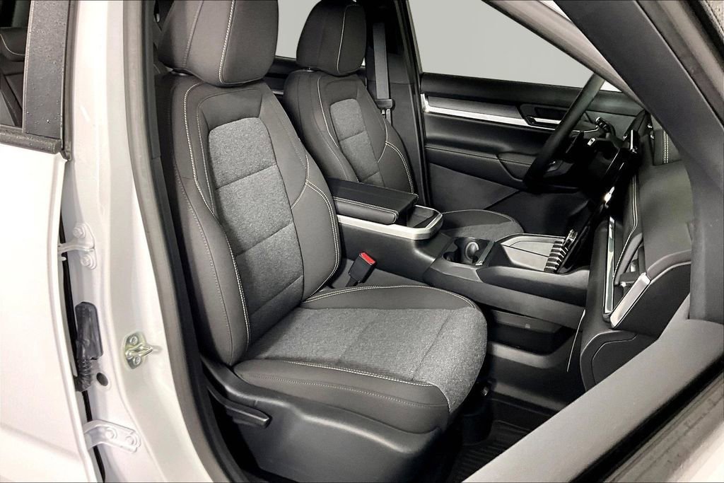 New 2026 GMC Terrain Elevation w/ Black Edition FWD image 11