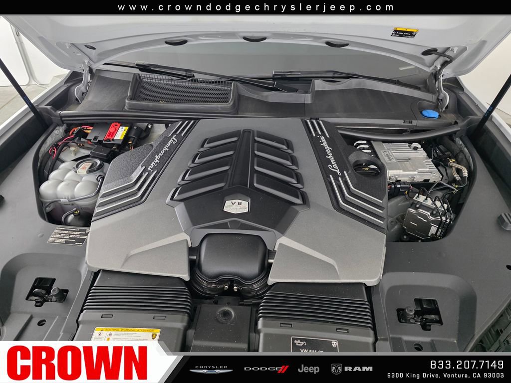 Used 2022 Lamborghini Urus AWD/4WD image 12