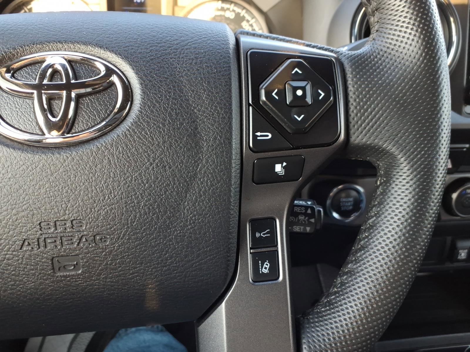 Used 2023 Toyota Tacoma TRD Off-Road image 22