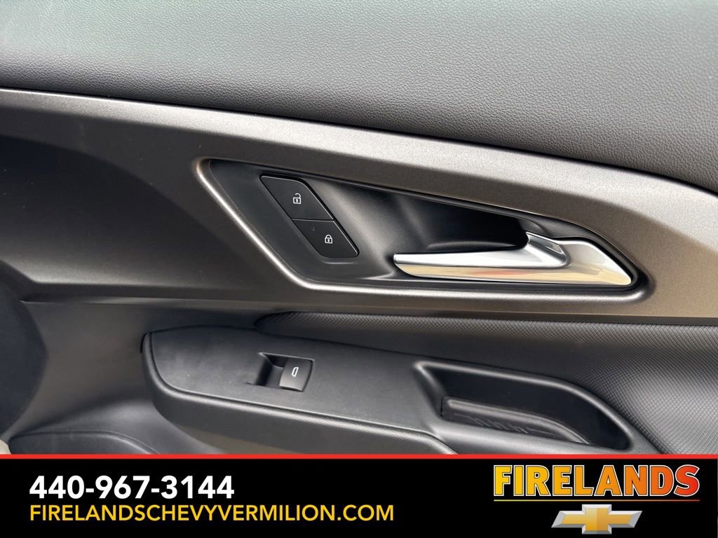 New 2026 Chevrolet Equinox EV LT image 31