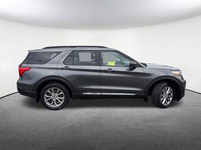 Used 2020 Ford Explorer XLT w/ Equipment Group 202A image 15