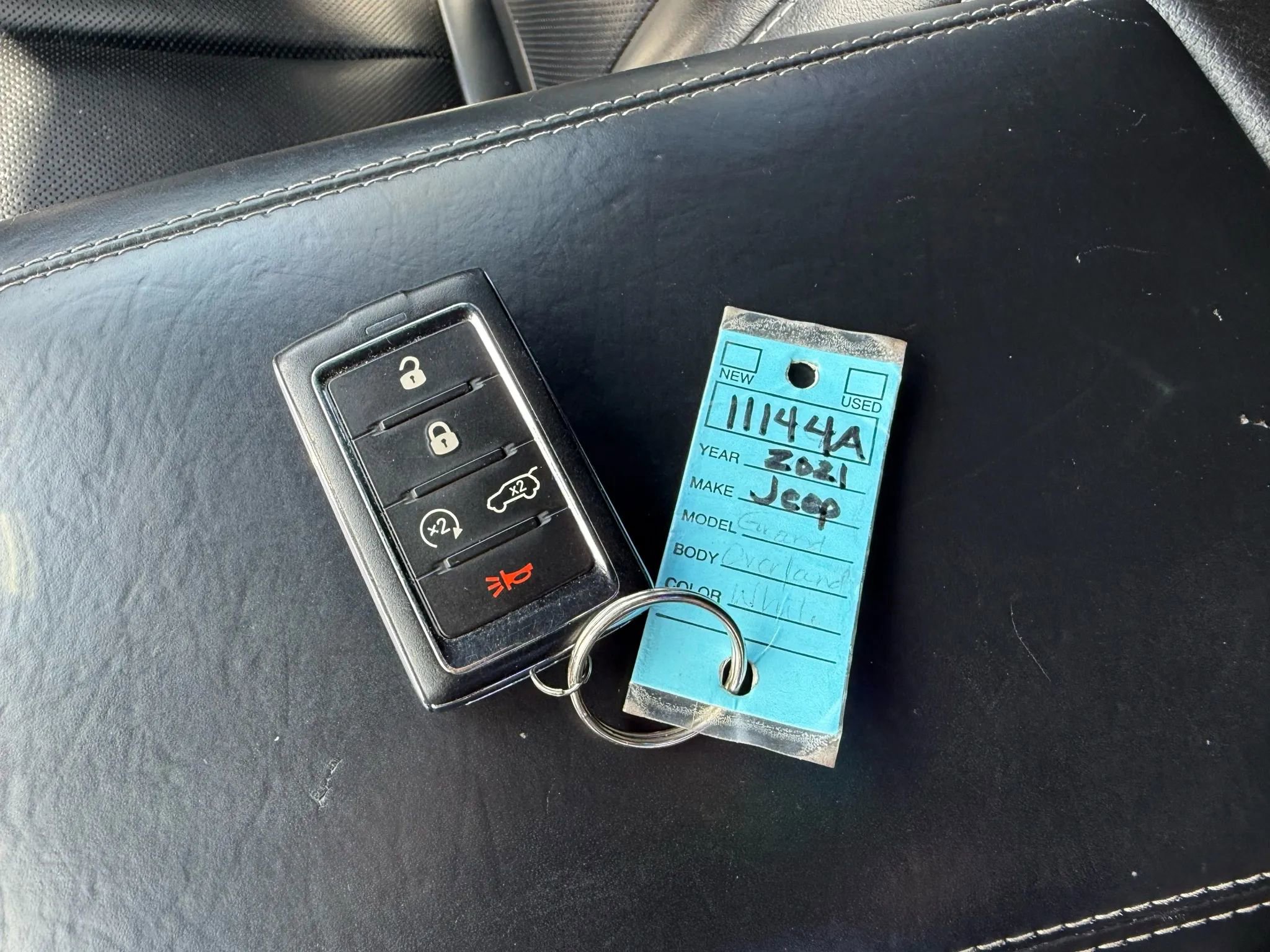 Used 2021 Jeep Grand Cherokee L Overland image 2