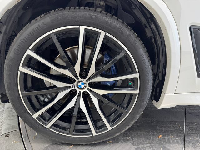 Used 2022 BMW X5 sDrive40i w/ M Sport Package RWD image 10