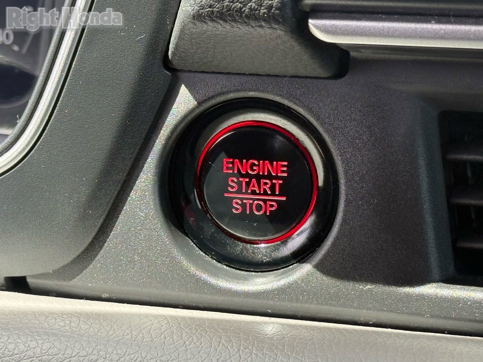 Certified 2025 Honda Pilot Elite image 26