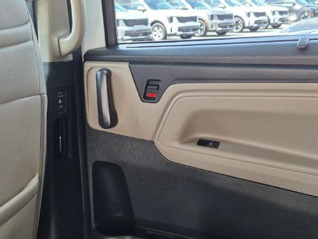 Used 2023 Honda Odyssey Elite image 24