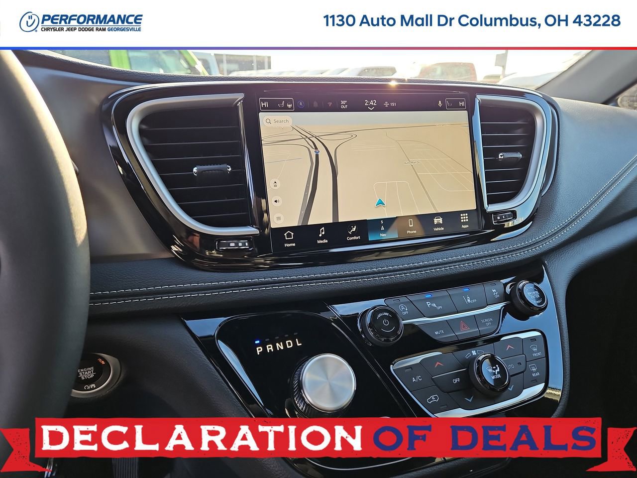 New 2026 Chrysler Pacifica Select AWD/4WD image 28