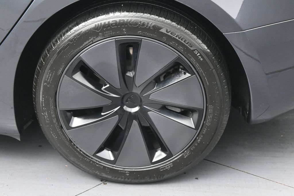 Used 2024 Tesla Model 3 Long Range RWD image 32