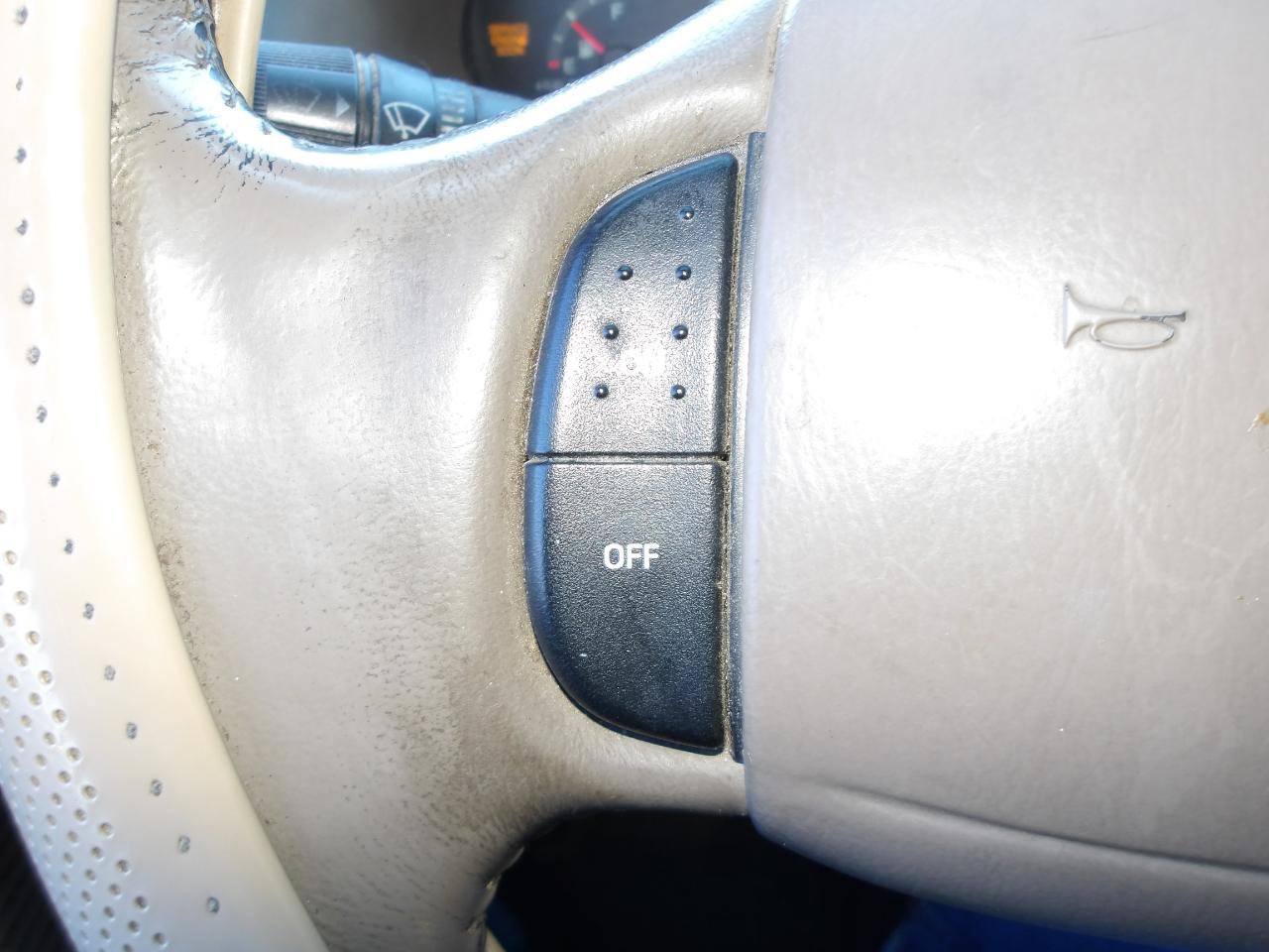 Used 2001 Ford F150 Lariat AWD/4WD image 16