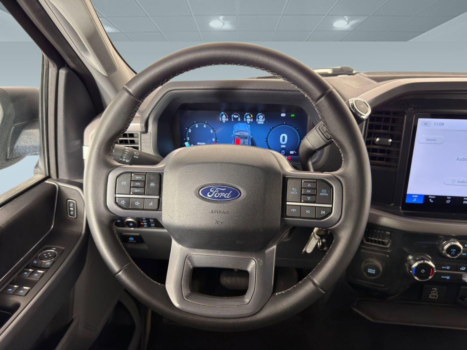 Used 2025 Ford F150 XLT w/ Equipment Group 301A Standard image 14