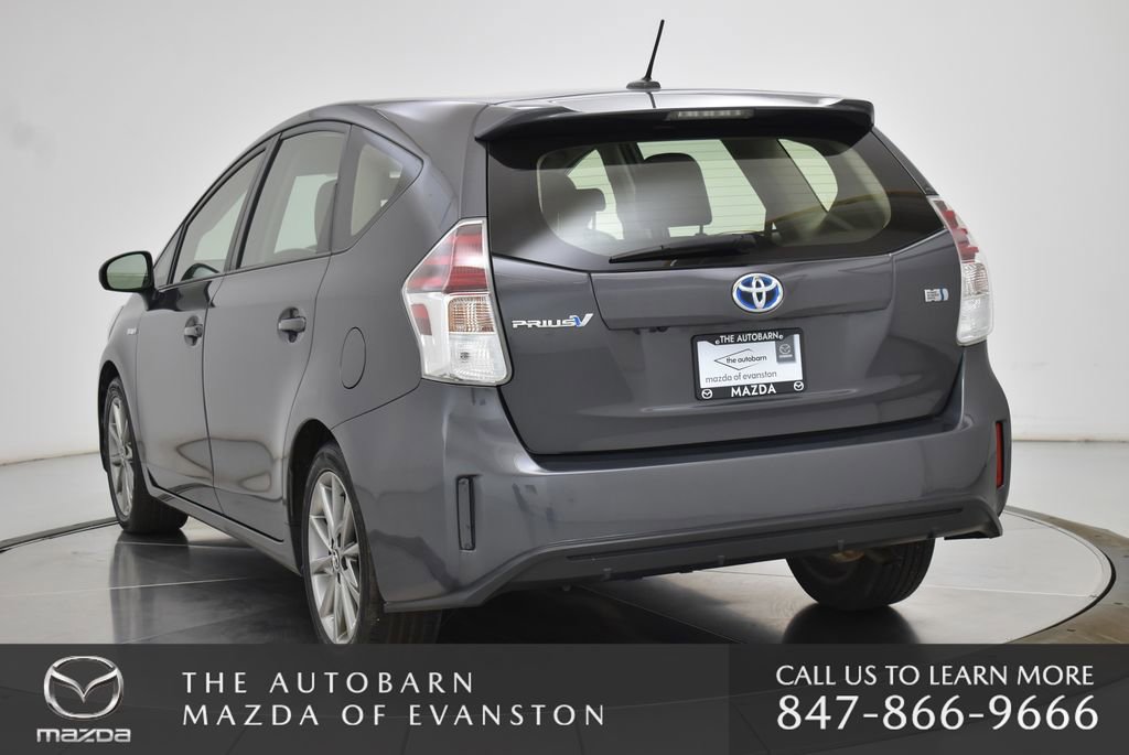 Used 2016 Toyota Prius V Five image 15