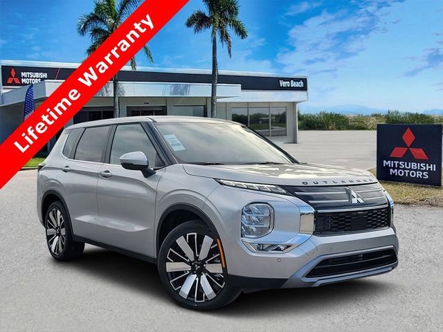New 2026 Mitsubishi Outlander SE