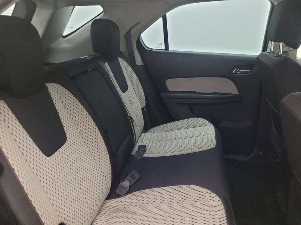 Used 2015 Chevrolet Equinox LS image 19