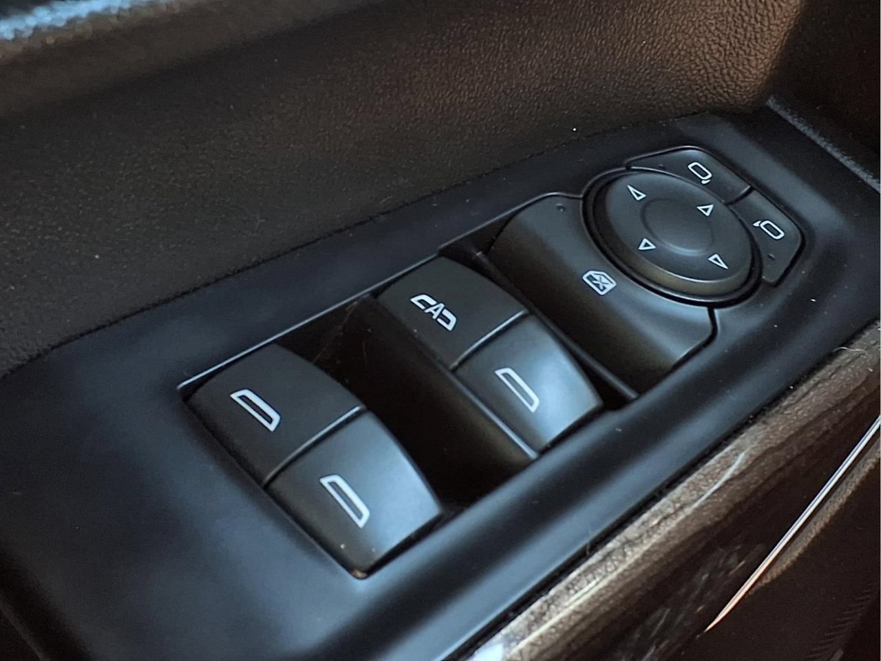 Used 2019 Chevrolet Silverado 1500 RST w/ All-Star Edition AWD/4WD image 23