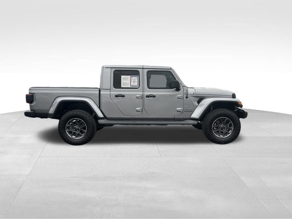 Used 2020 Jeep Gladiator Overland image 8