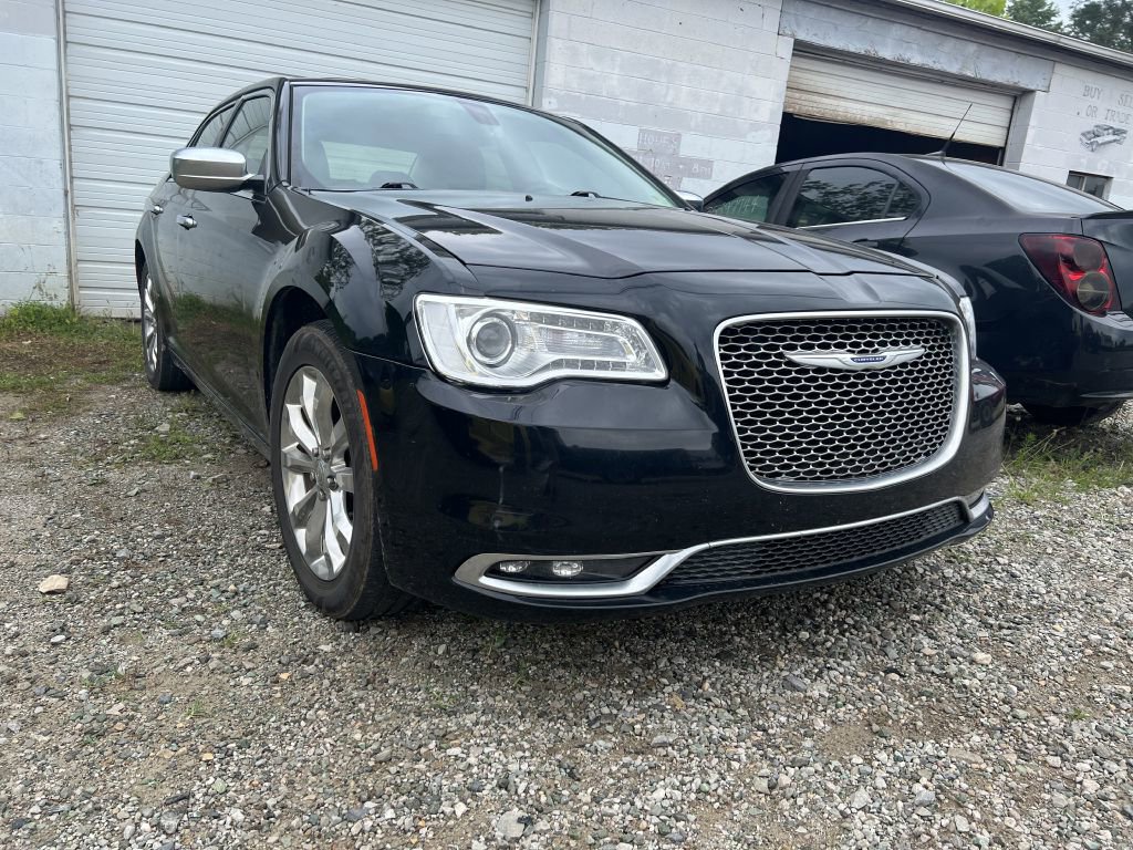 Used 2020 Chrysler 300 Limited image 2