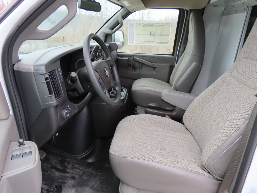 New 2025 Chevrolet Express 3500 w/ Power Convenience Package RWD image 22