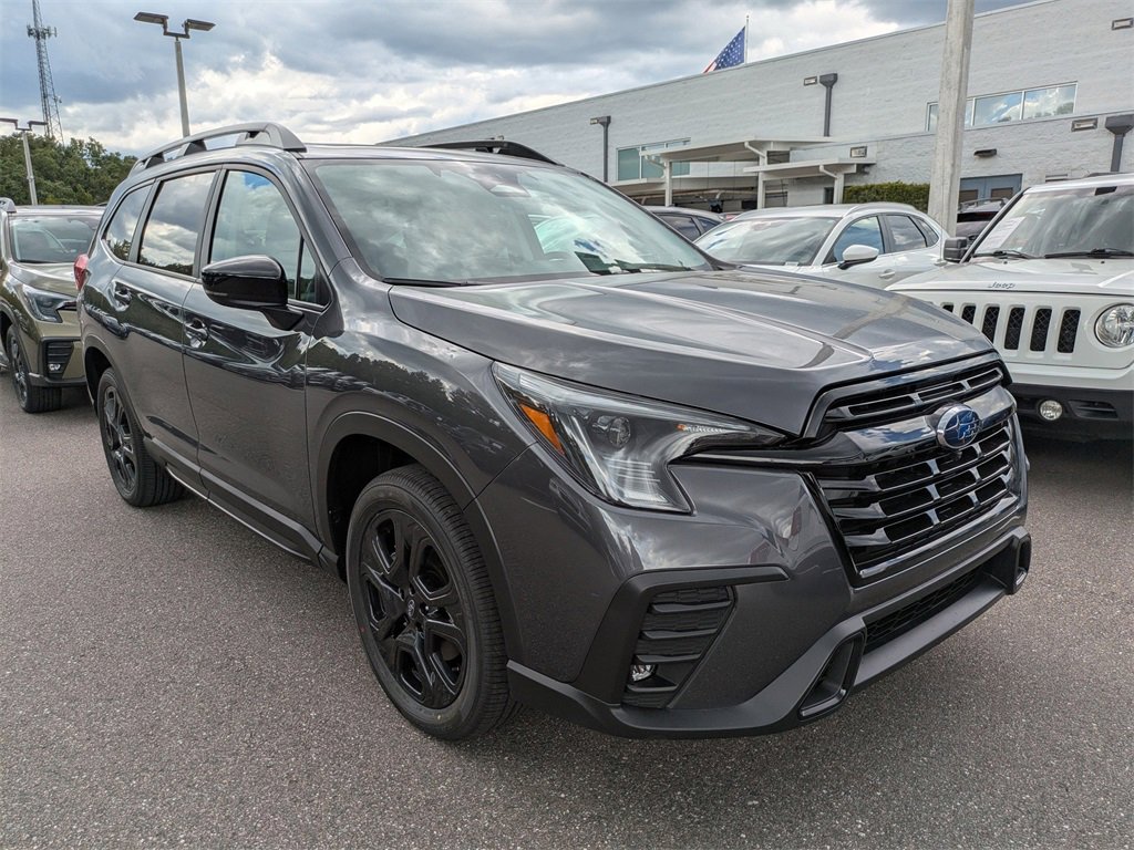 New 2025 Subaru Ascent Bronze Edition image 2