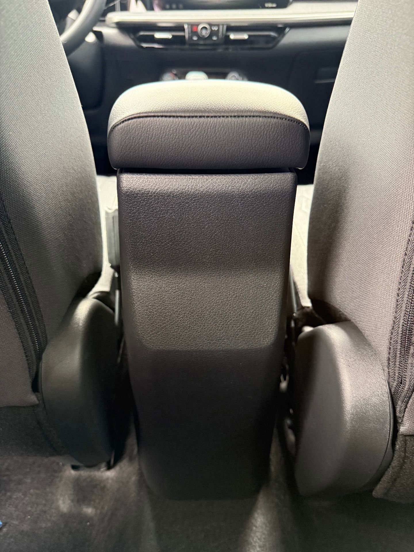 New 2026 Nissan Kicks SV image 21