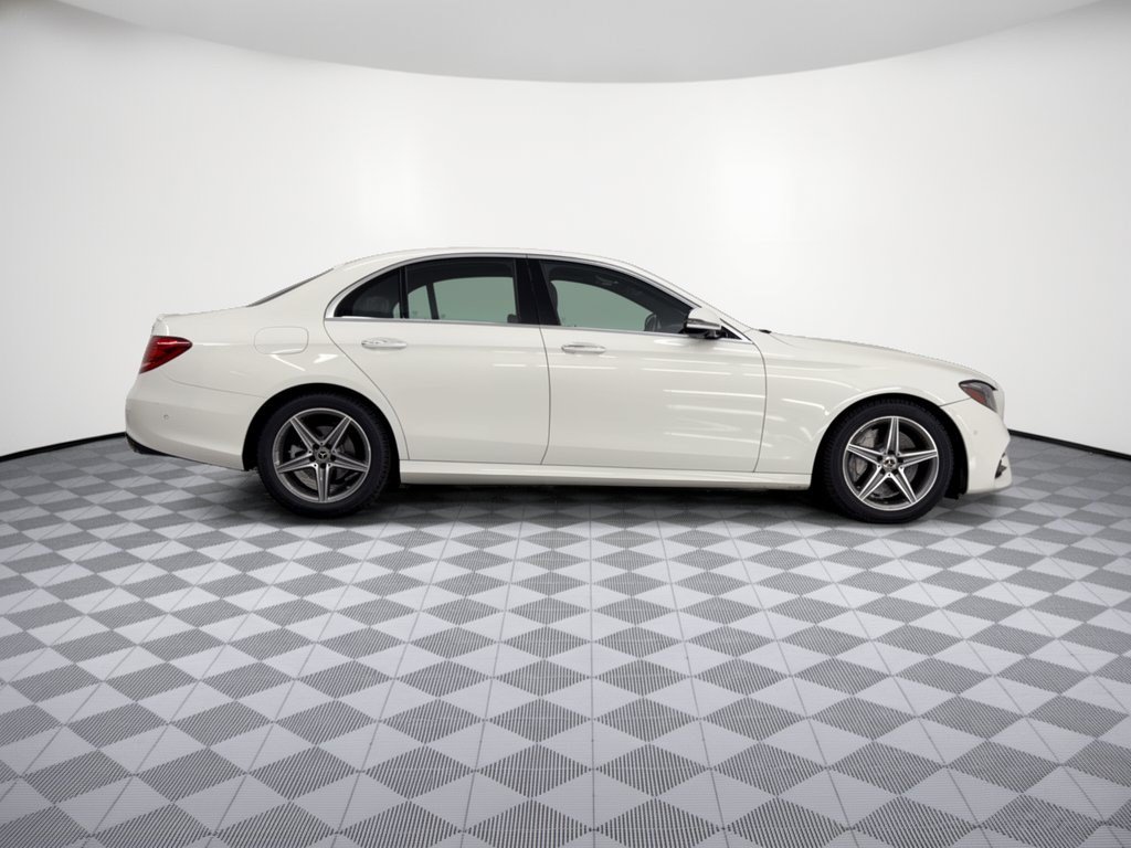 Used 2018 Mercedes-Benz E 300 4MATIC image 8