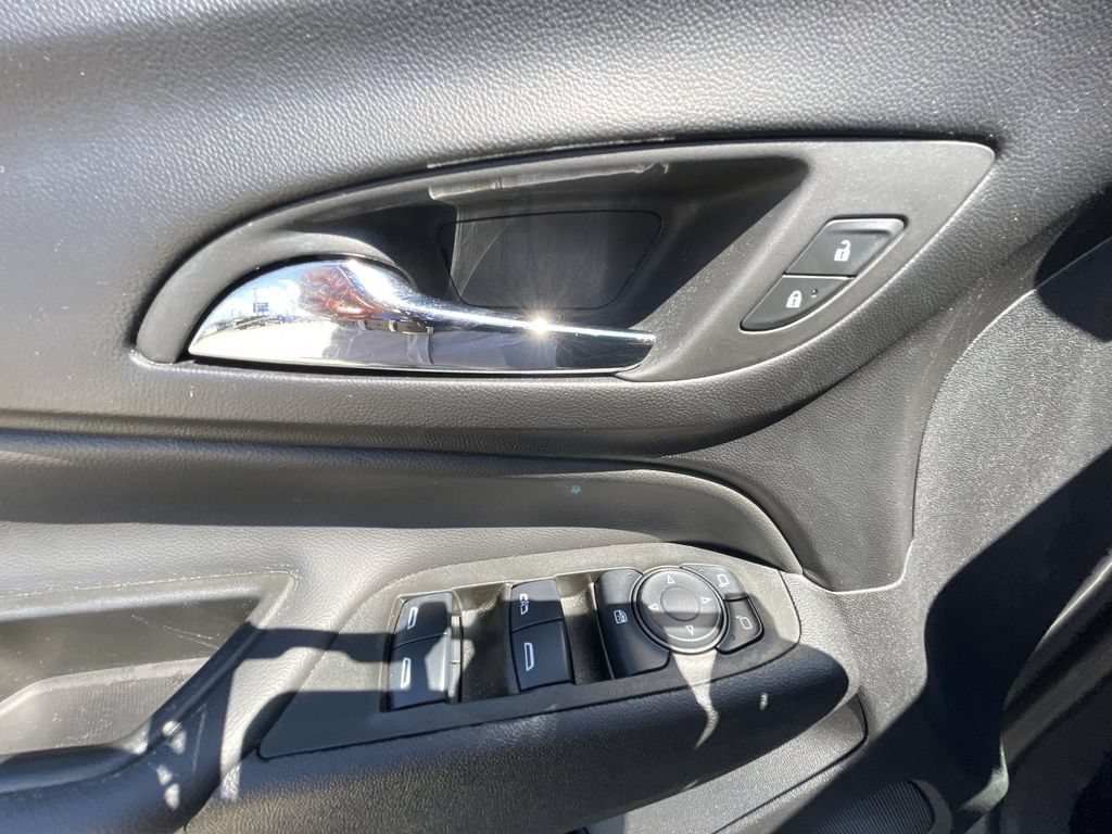 Certified 2024 Chevrolet Equinox LT FWD image 23