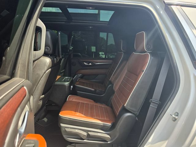 Used 2023 GMC Yukon Denali Ultimate AWD/4WD image 40