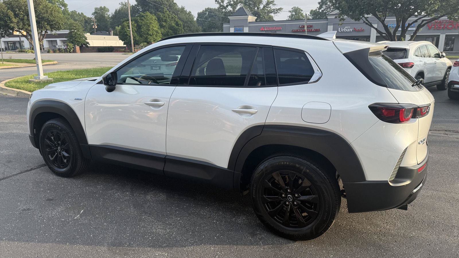 Used 2025 MAZDA CX-50 AWD 2.5 Hybrid w/ Premium Pkg image 6
