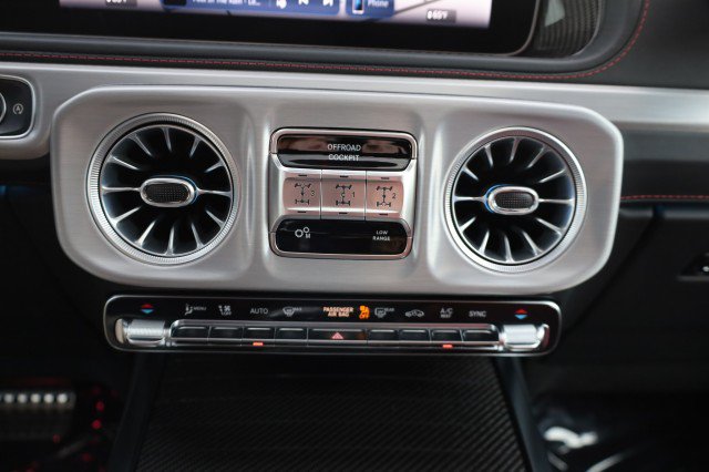 Used 2026 Mercedes-Benz G 63 AMG 4MATIC image 37
