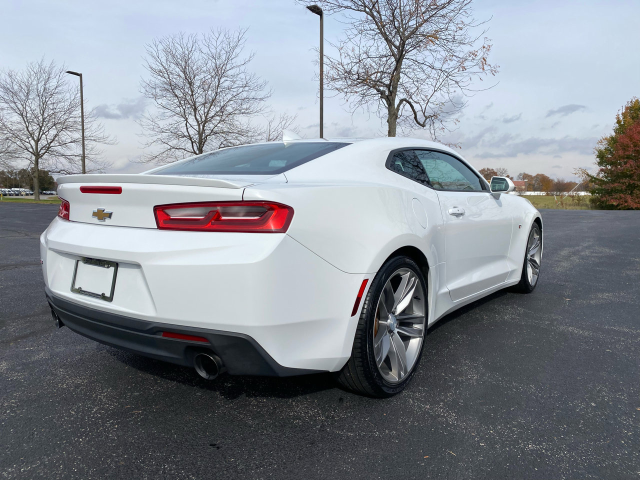 Used 2017 Chevrolet Camaro LT w/ RS Package image 5