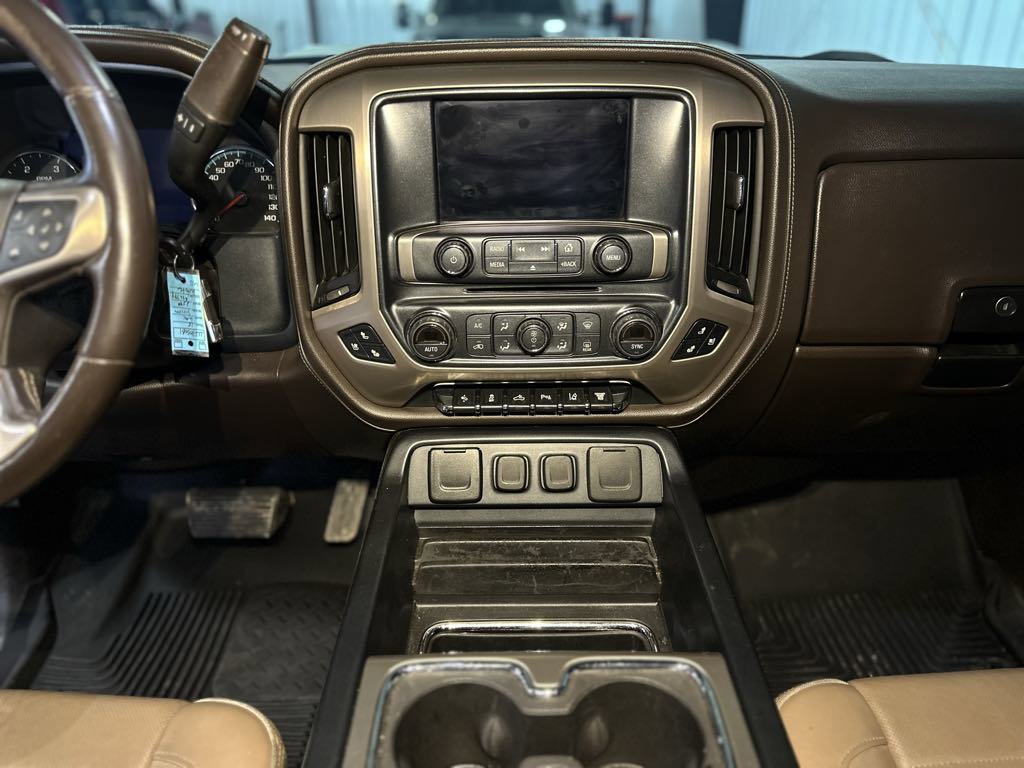 Used 2018 GMC Sierra 2500 Denali w/ Duramax Plus Package image 11