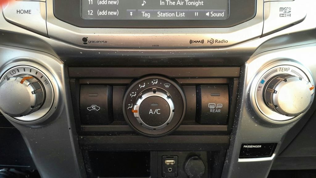 Used 2017 Toyota 4Runner SR5 Premium image 26