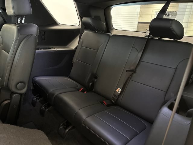 Used 2022 Chevrolet Traverse LT AWD/4WD image 14