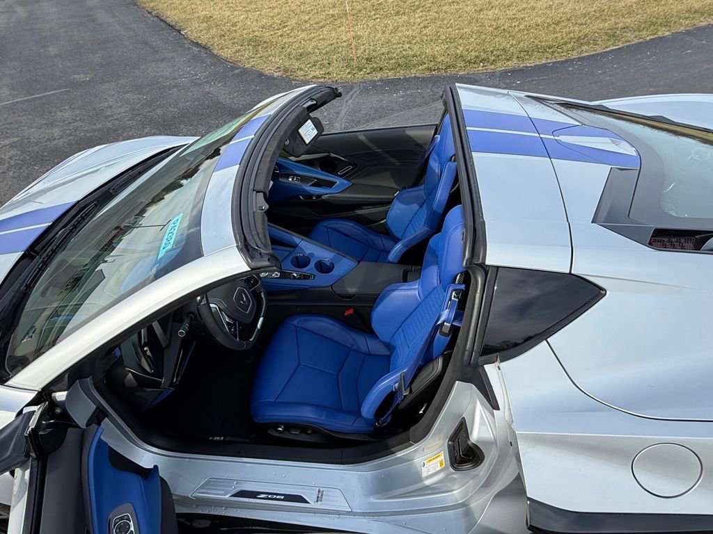 New 2026 Chevrolet Corvette Z06 w/ Stealth Interior Trim Package image 16