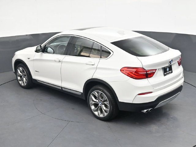 Used 2018 BMW X4 xDrive28i AWD/4WD image 25