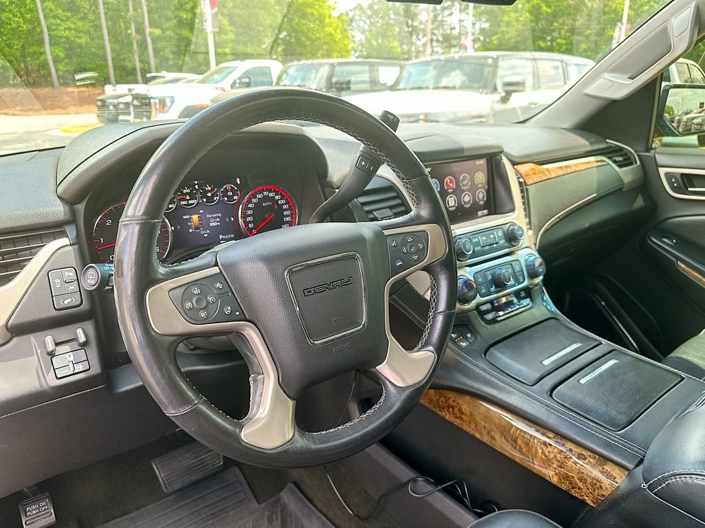 Used 2016 GMC Yukon Denali w/ Open Road Package RWD image 10