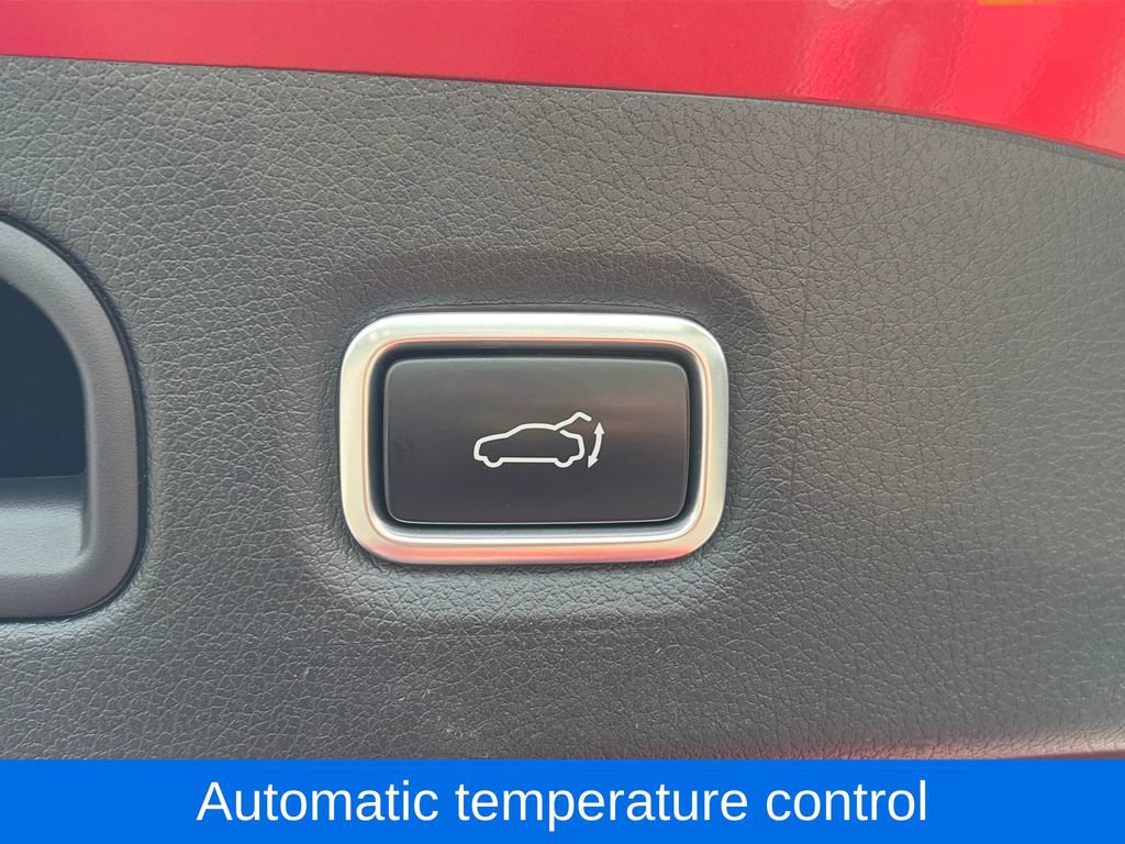 Used 2023 Kia Stinger GT2 AWD/4WD image 9