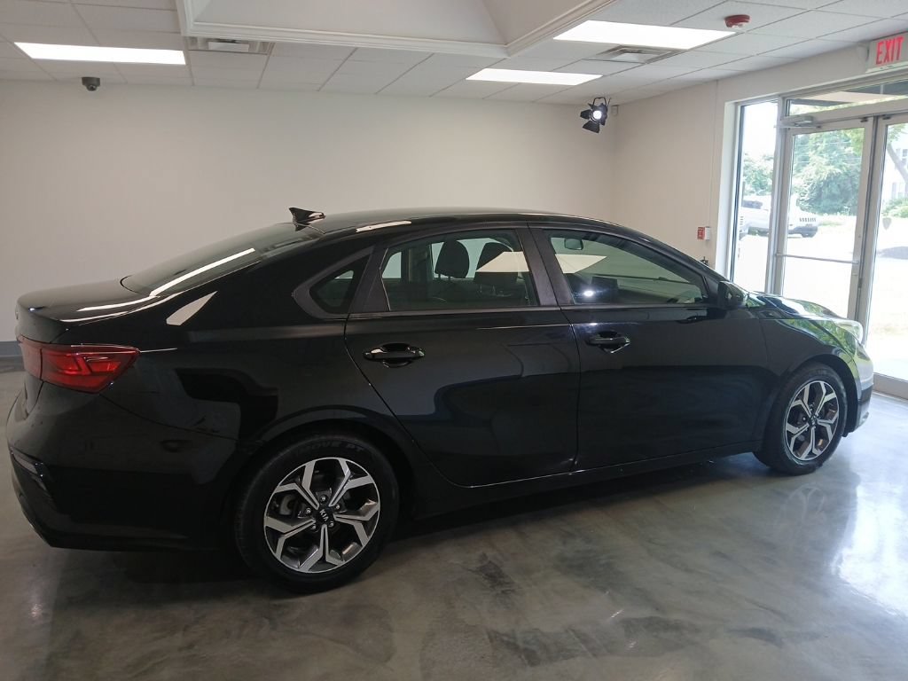 Used 2019 Kia Forte LXS FWD image 8