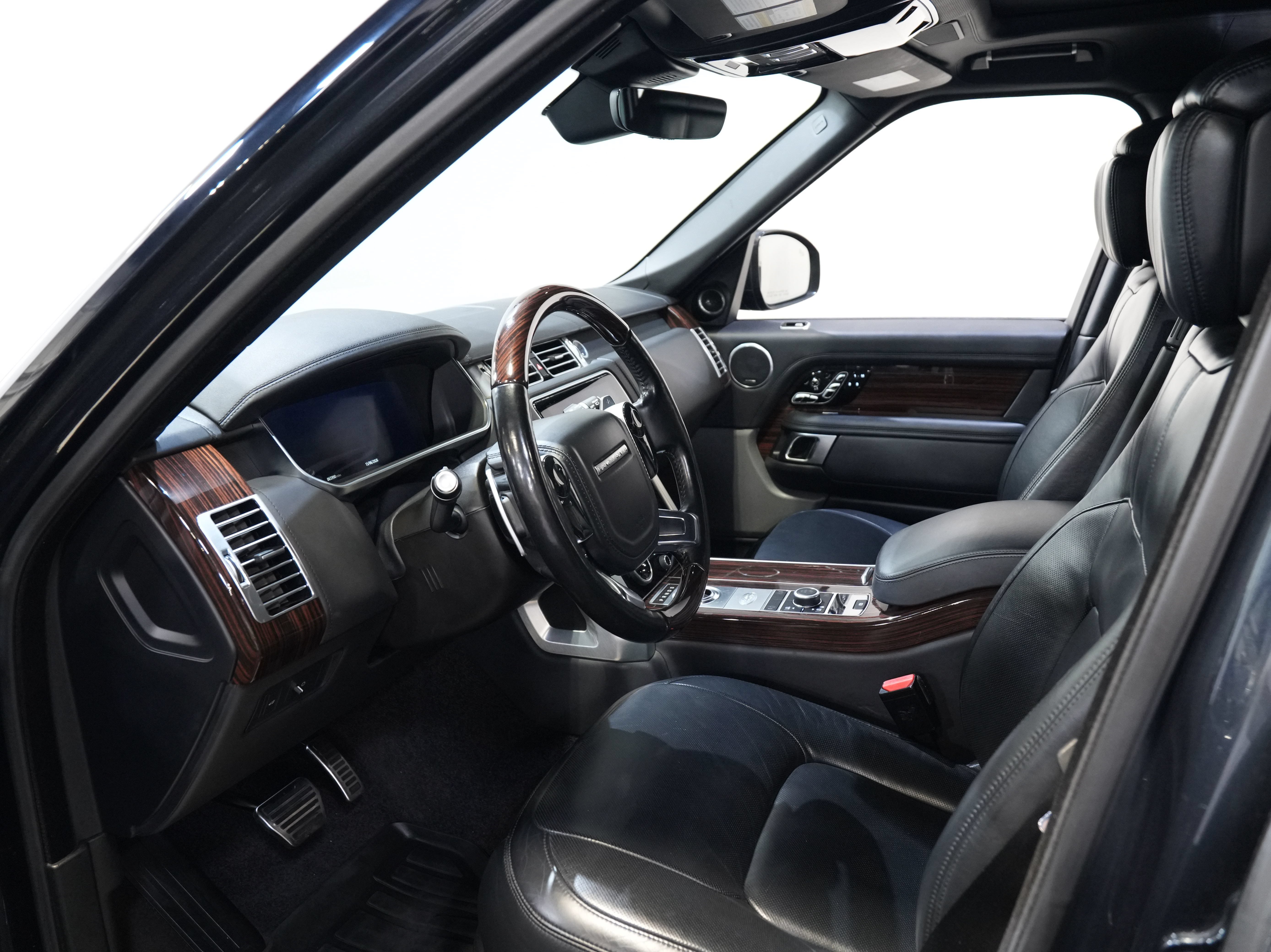 Used 2018 Land Rover Range Rover Long Wheelbase Autobiography AWD/4WD image 30