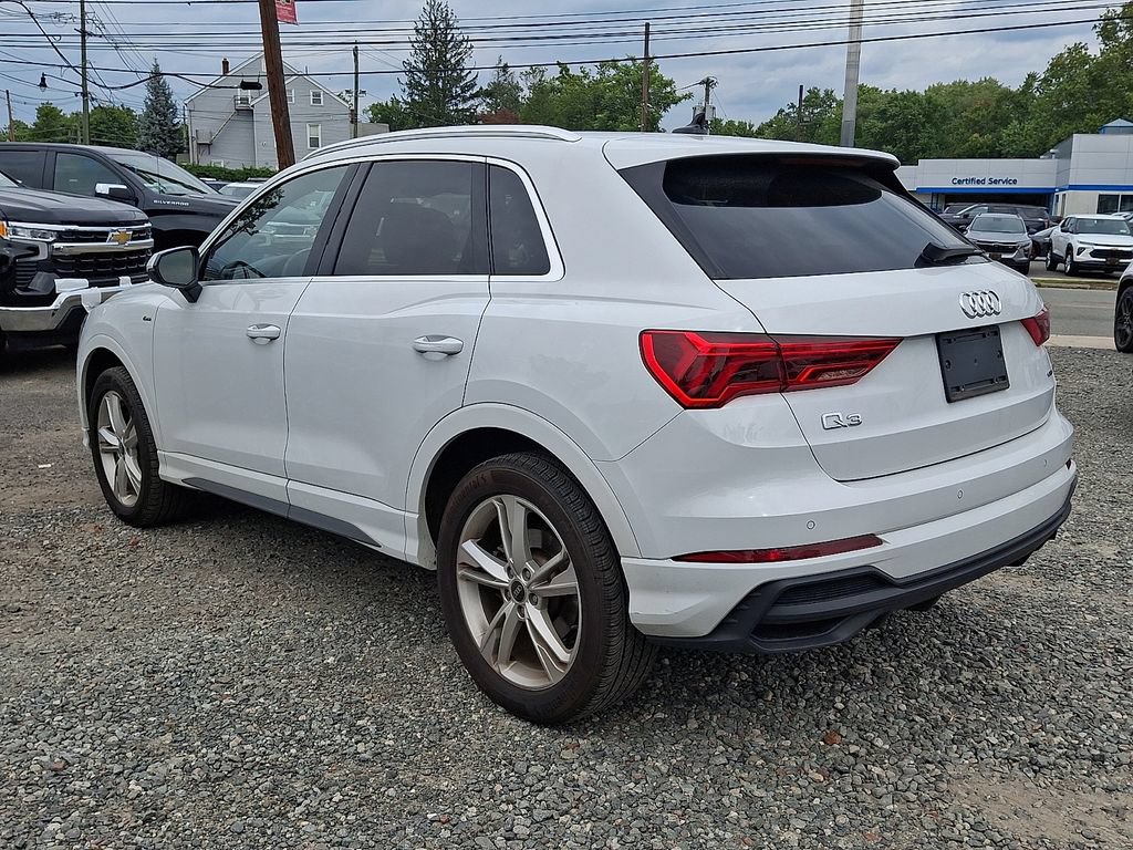 Used 2024 Audi Q3 2.0T Premium AWD/4WD image 5