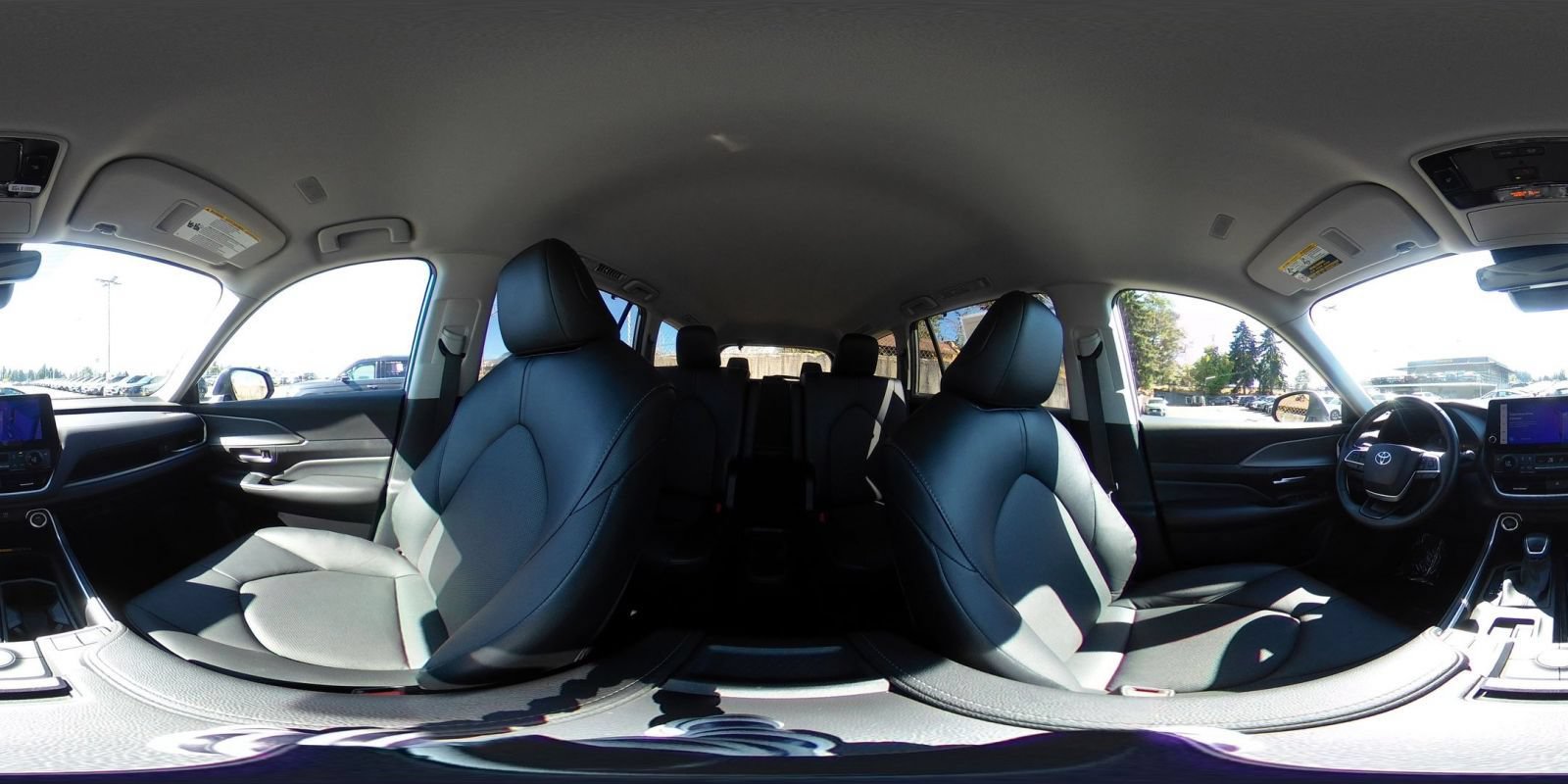Used 2024 Toyota Grand Highlander AWD image 39