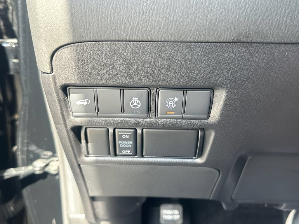 Used 2024 Nissan Armada SL w/ Midnight Edition Package RWD image 31