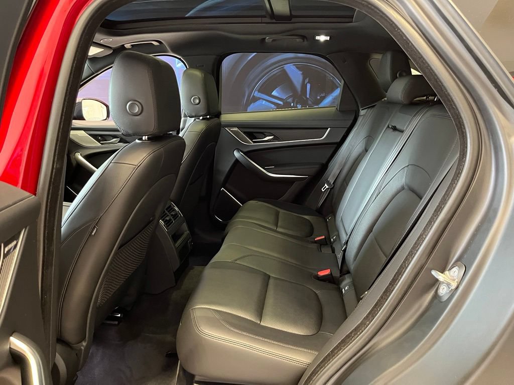 Used 2022 Jaguar F-PACE S AWD/4WD image 23