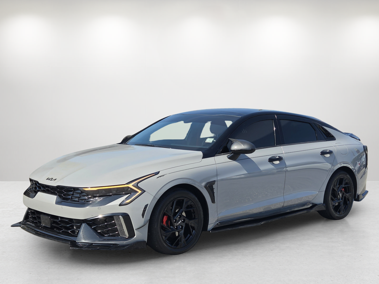 Used 2025 Kia K5 GT-Line w/ GT-Line Premium Package FWD image 1