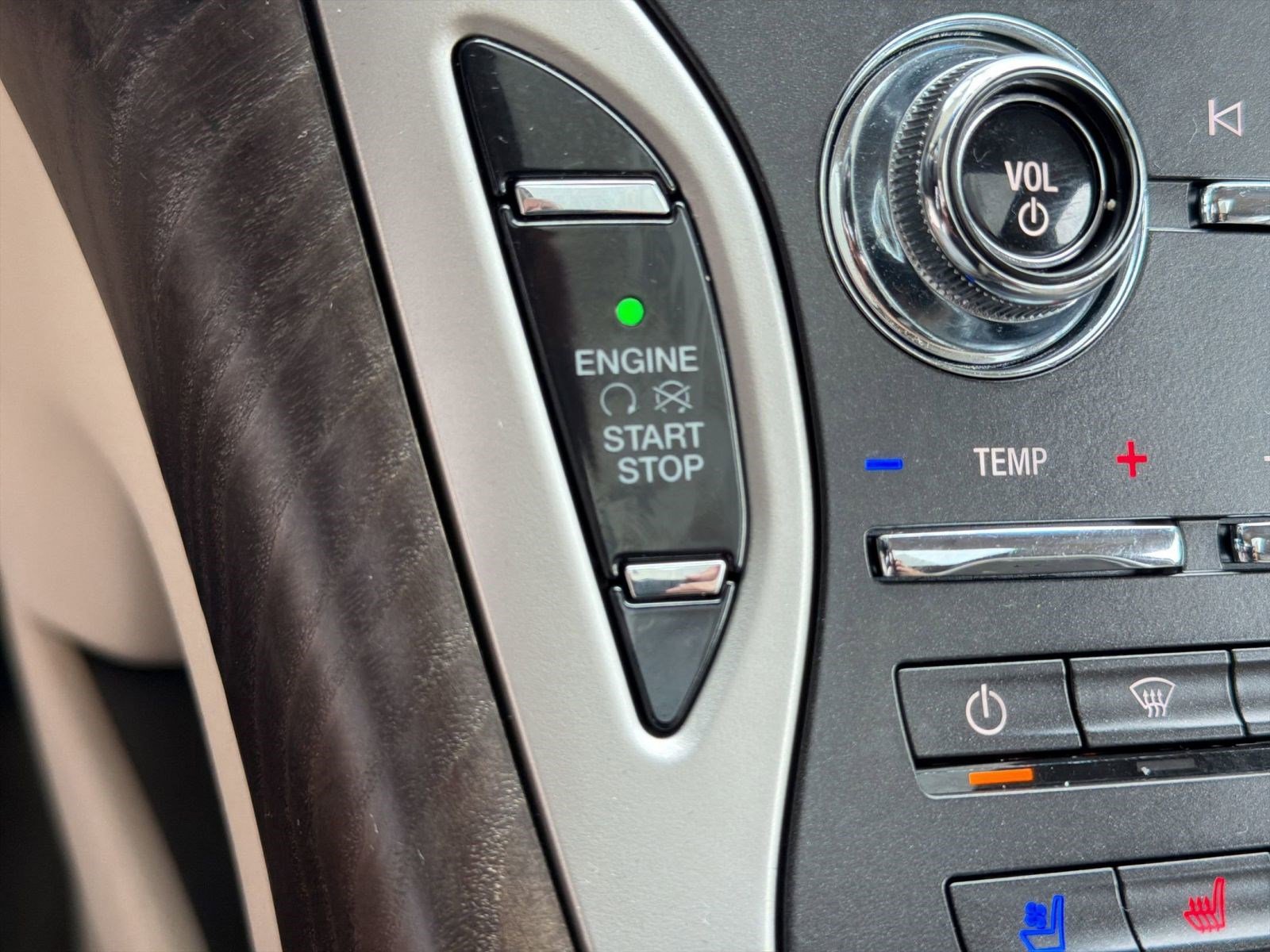 Used 2020 Lincoln Nautilus Reserve image 26