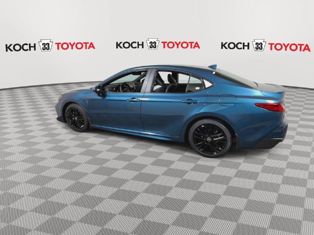 New 2026 Toyota Camry SE FWD image 4
