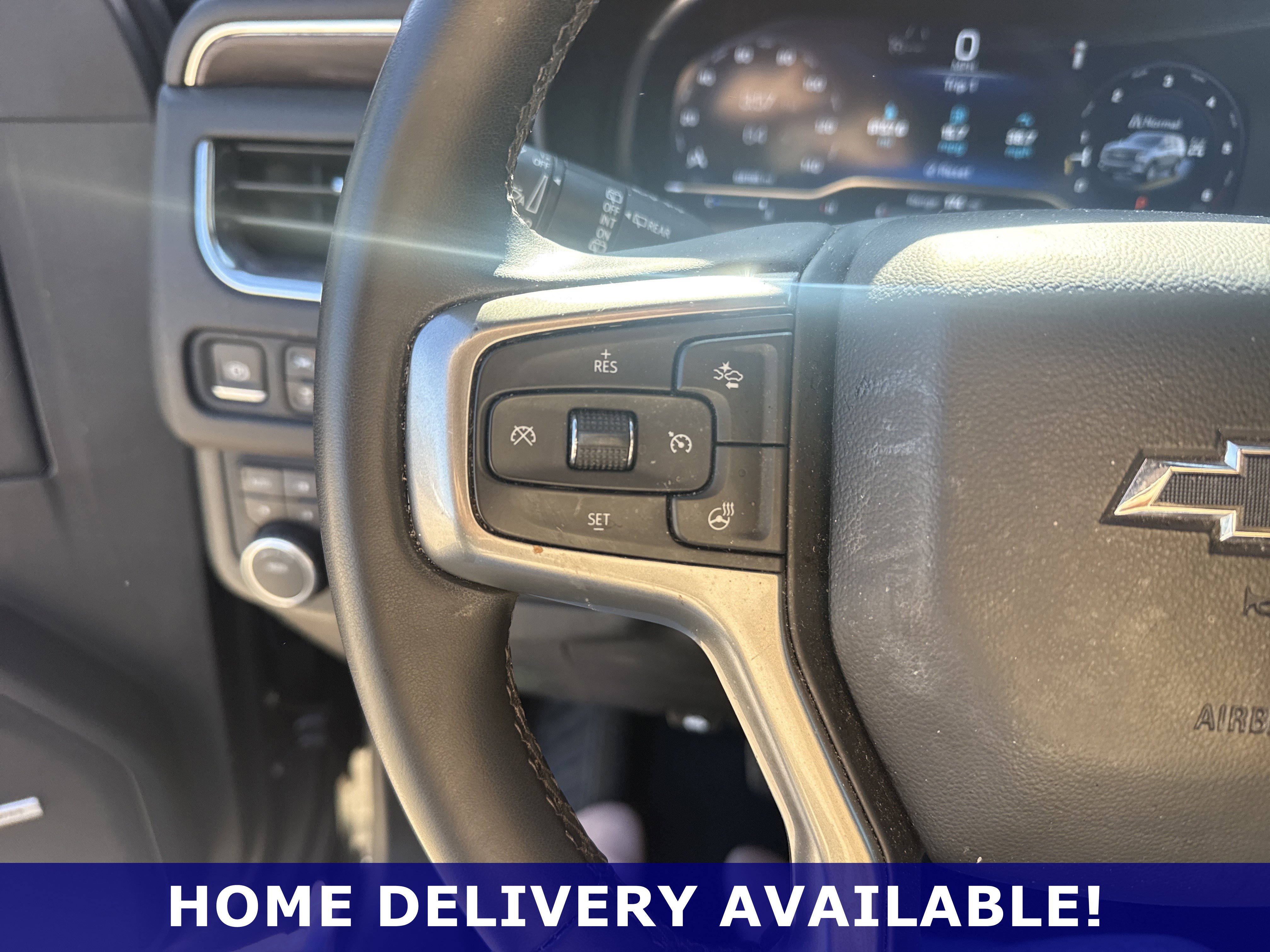 Used 2024 Chevrolet Tahoe Z71 w/ Luxury Package AWD/4WD image 19