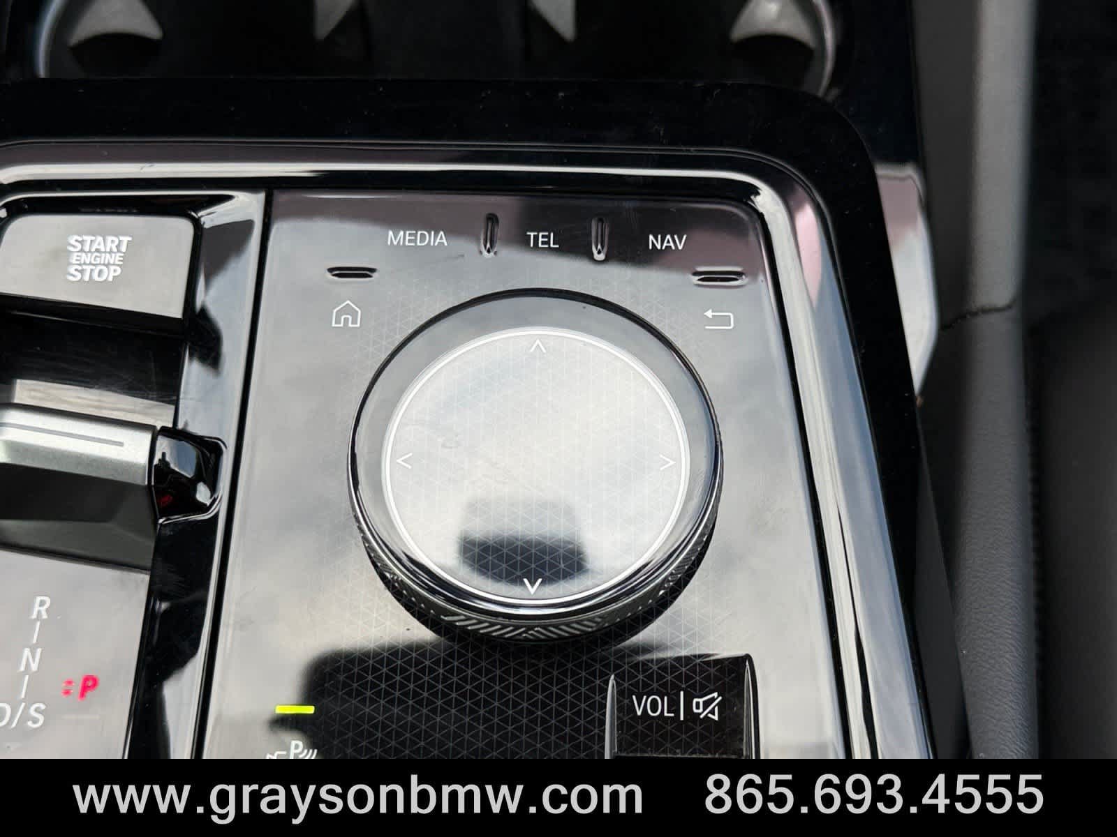 Used 2025 BMW 540i xDrive AWD/4WD image 27