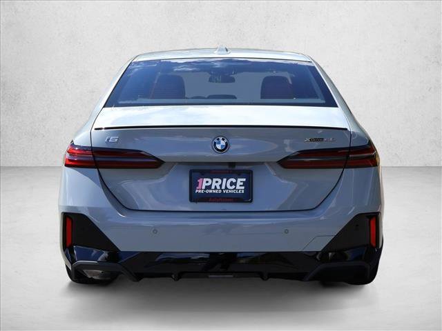 Used 2026 BMW i5 eDrive40 AWD/4WD image 9